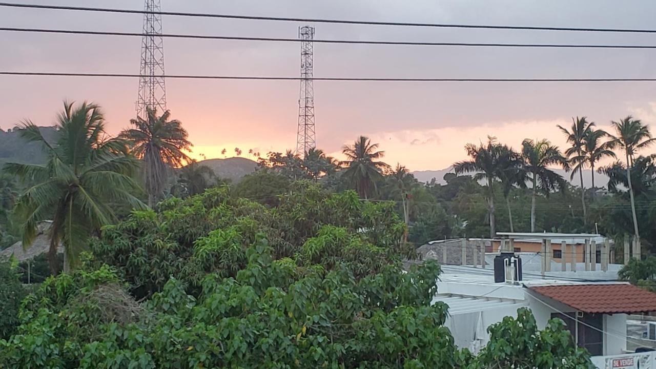 Yes Papa! Rooms Only 100M From The Beach! ラス・ガレラス エクステリア 写真