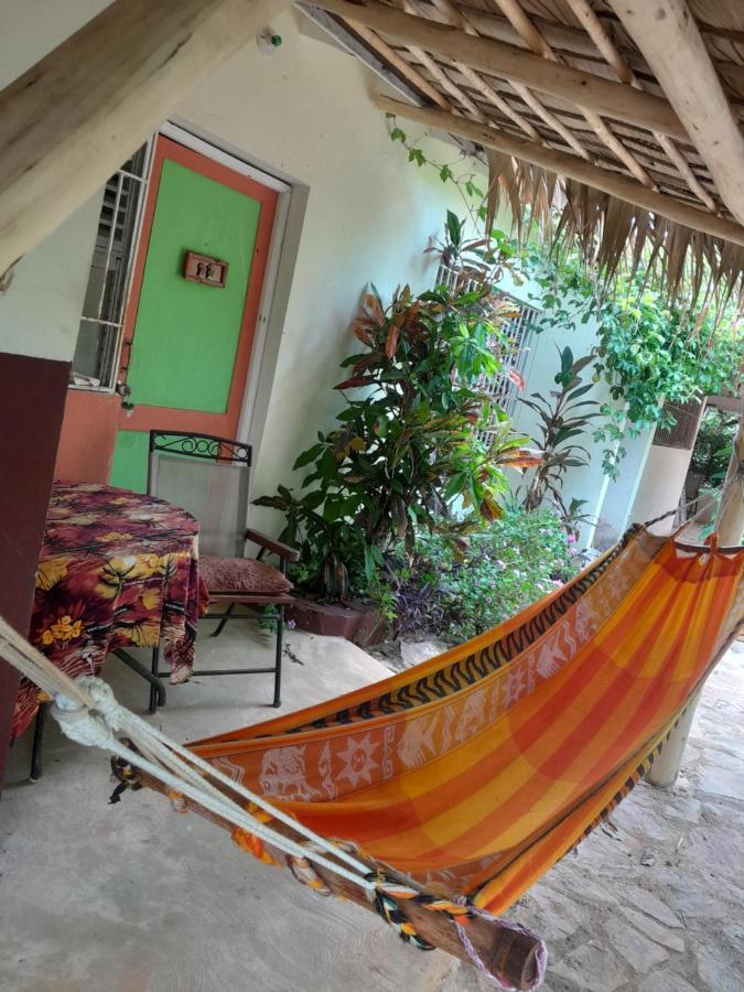 Yes Papa! Rooms Only 100M From The Beach! ラス・ガレラス エクステリア 写真